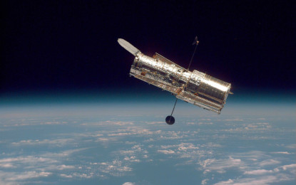 哈勃光輝15年 (15th years of Hubble Space Telescope)